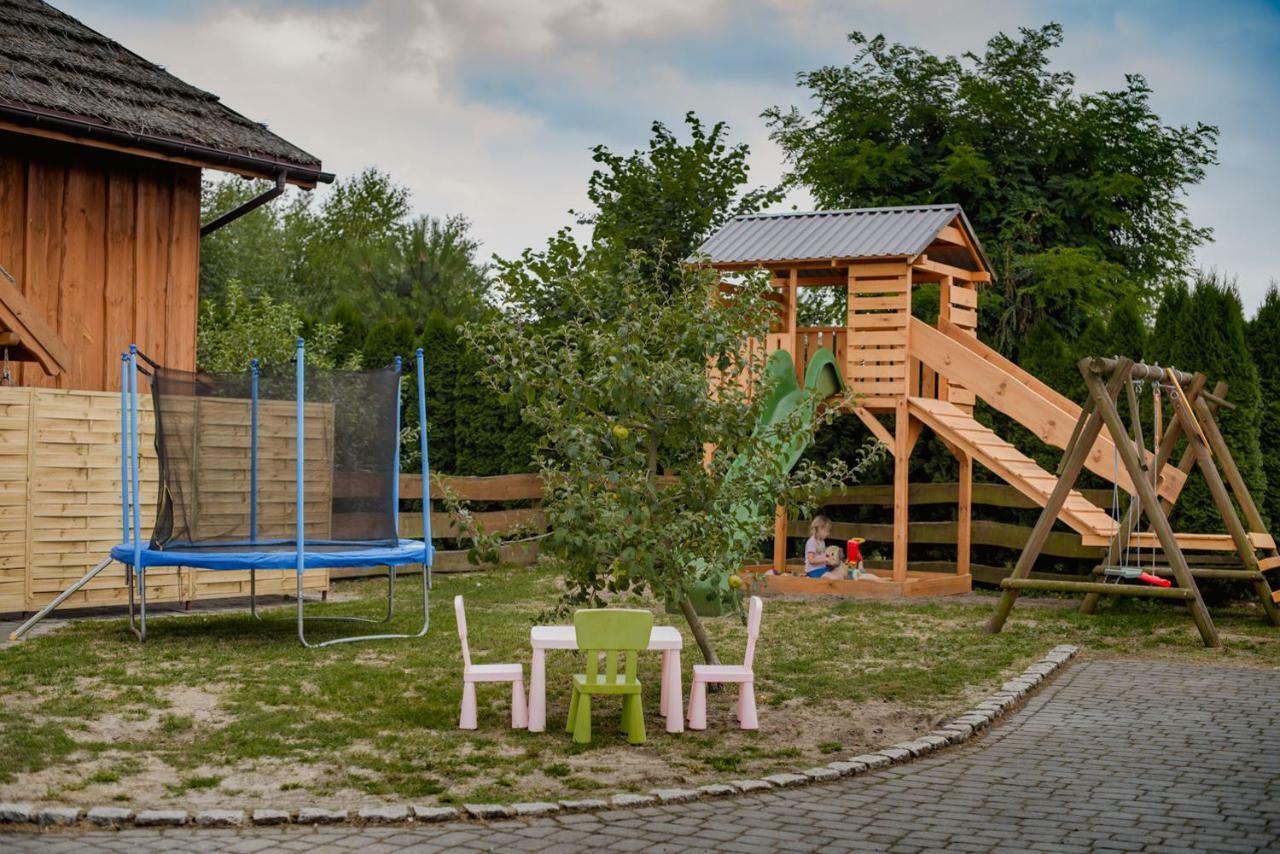 Tatarska Zagroda - Agroturystyka Dolina Baryczy Noclegi - Domek Jelonek Krosnice Екстериор снимка